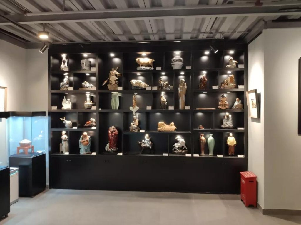 巖星建設|廣東嶺南工藝美術館工程設計插圖(2) 展示柜